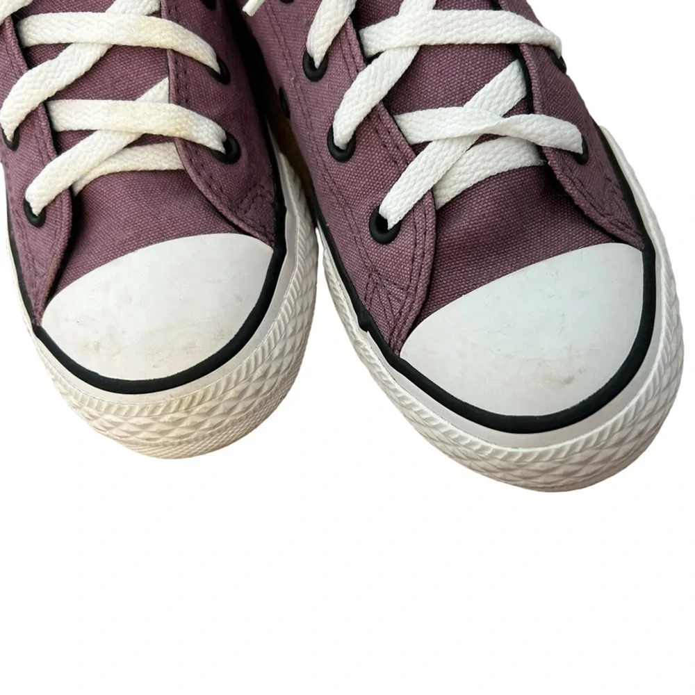 Converse All Star Low Top Sneaker Girls Purple Plum and Black Youth Size 3